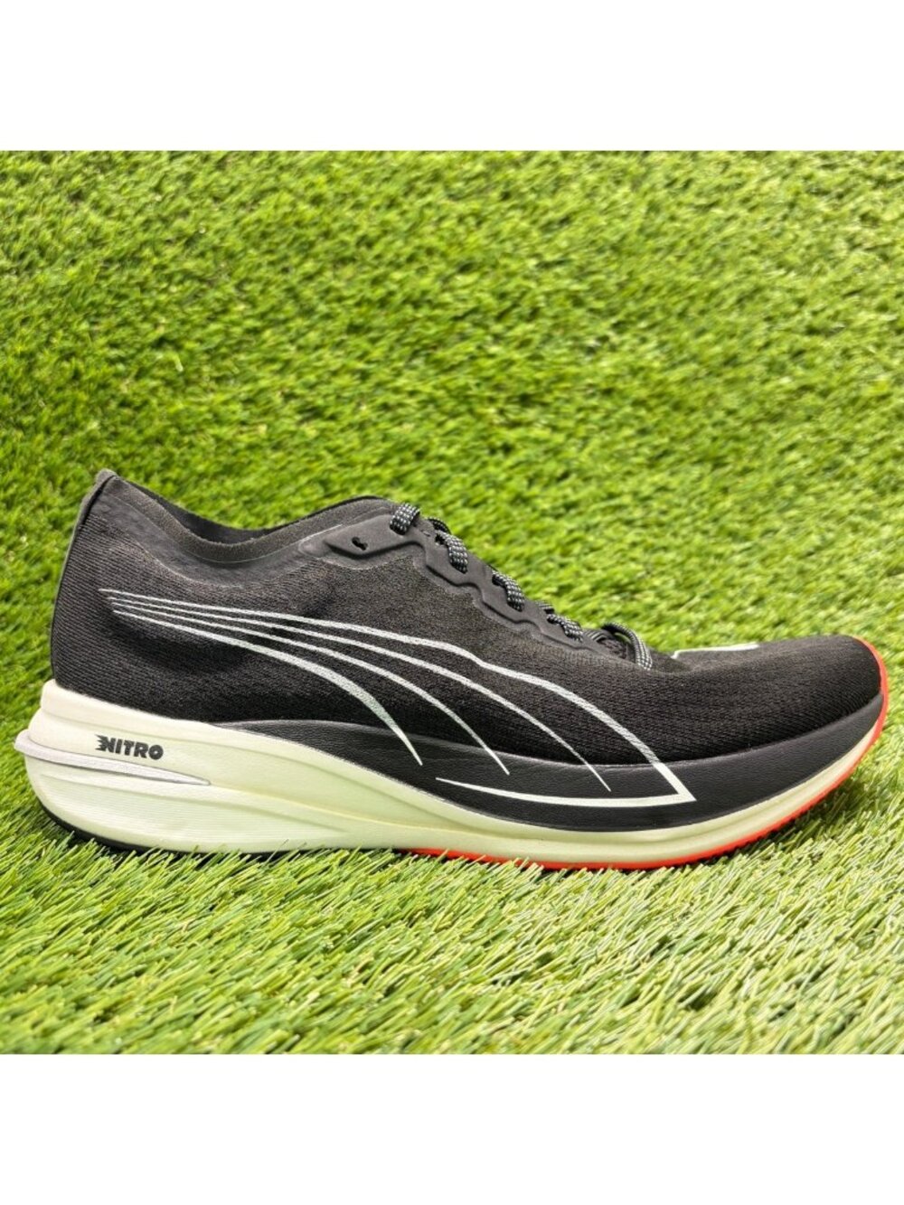 Puma Deviate Nitro Womens Size 9.5 Black White Athletic Running Shoes Sneakers